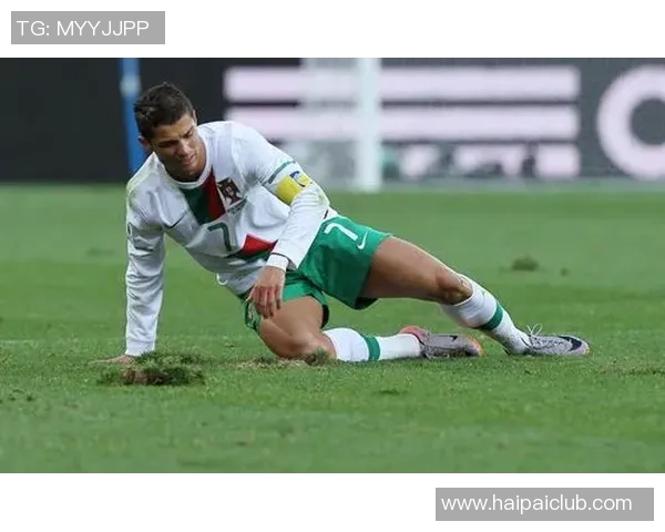 足球明星与海洋奇遇记高清视频揭秘抱鱼瞬间的精彩与感动